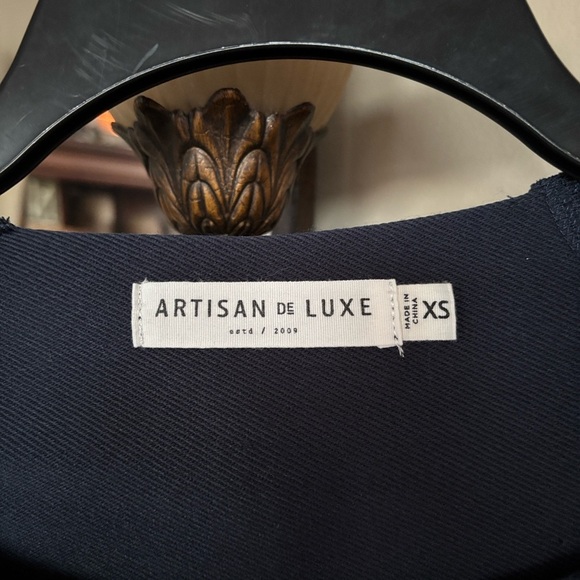 Artisan De Luxe Navy Blue Colorful Aztec Embroidered Boho Cropped Sweatshirt - Picture 5 of 12